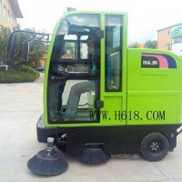 電瓶電動式全封閉駕駛室掃地機