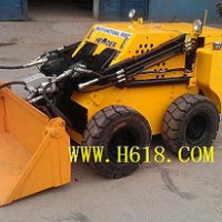 大型遙控垃圾清運(yùn)機(jī)器人