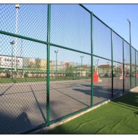 湖北省武漢市學(xué)校籃球場(chǎng)圍網(wǎng)安裝方式