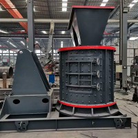 立軸制砂機出料粒度可任意調節破碎含水含泥量大的物料不易堵塞